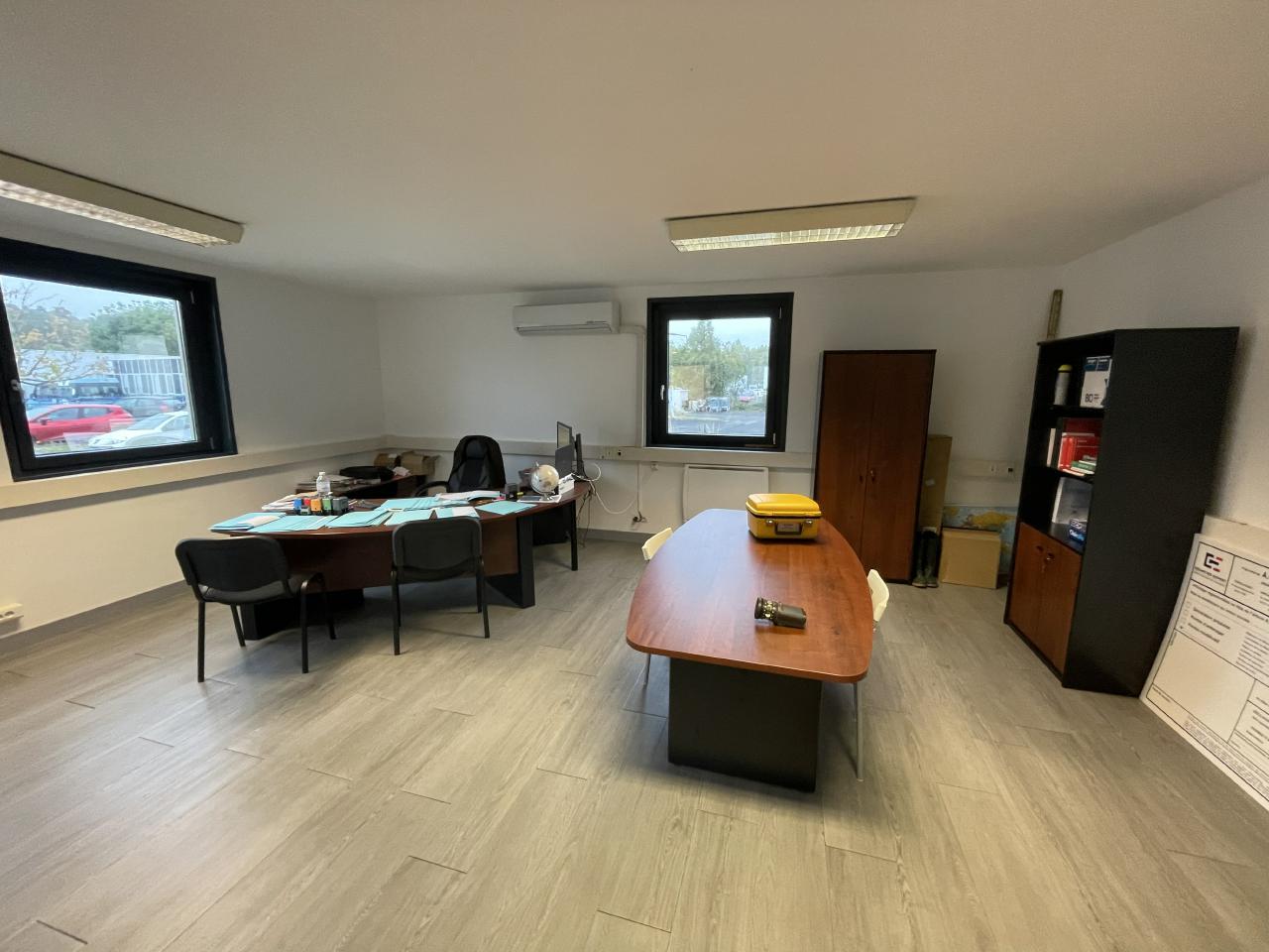 Bureau Saint-Avertin 463m² Location bureau Saint-Avertin Indre-et-Loire OLBUR2309351 4